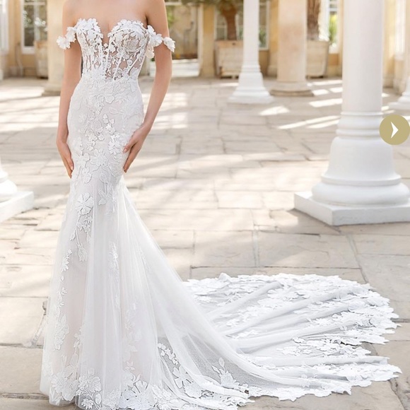 ENZOANI Summer 2023 Bridal Gown size 2 - Picture 4 of 10